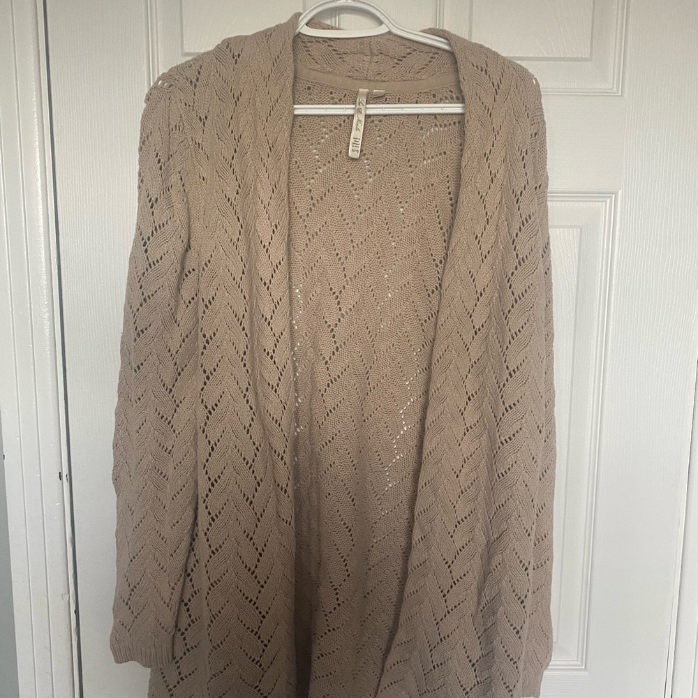 Leo & Nicole XL Tan Crochet Open Knit Cardigan Boho Coastal Grandmother